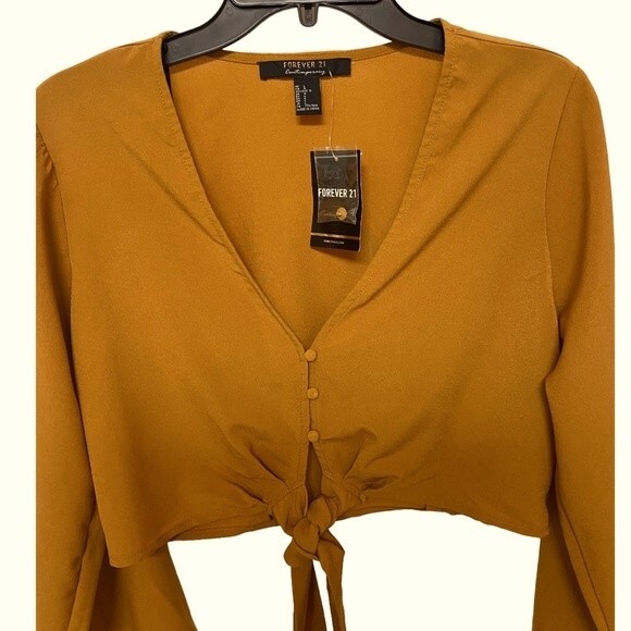 Forever 21 Contemporary Floral V-Neck Tie-Front Blouse - Picture 2 of 5